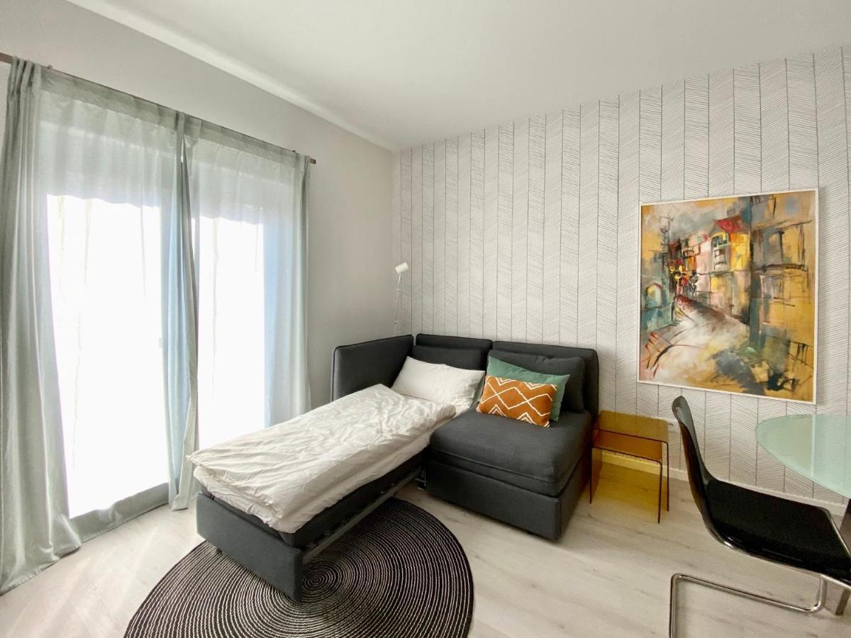 Modernes Apartment, Terrasse Und Garten Am Lilienthalpark Im Suedwesten Berlins Exteriör bild